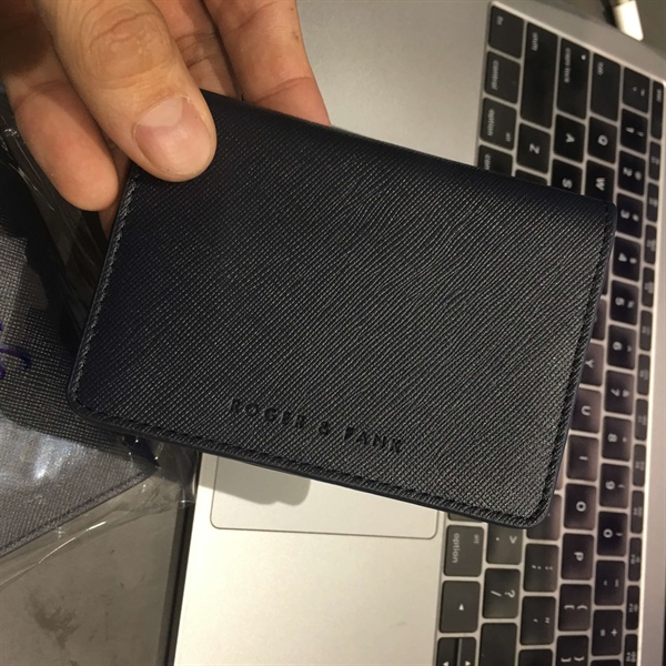 Ví card gập BST Lyon V056