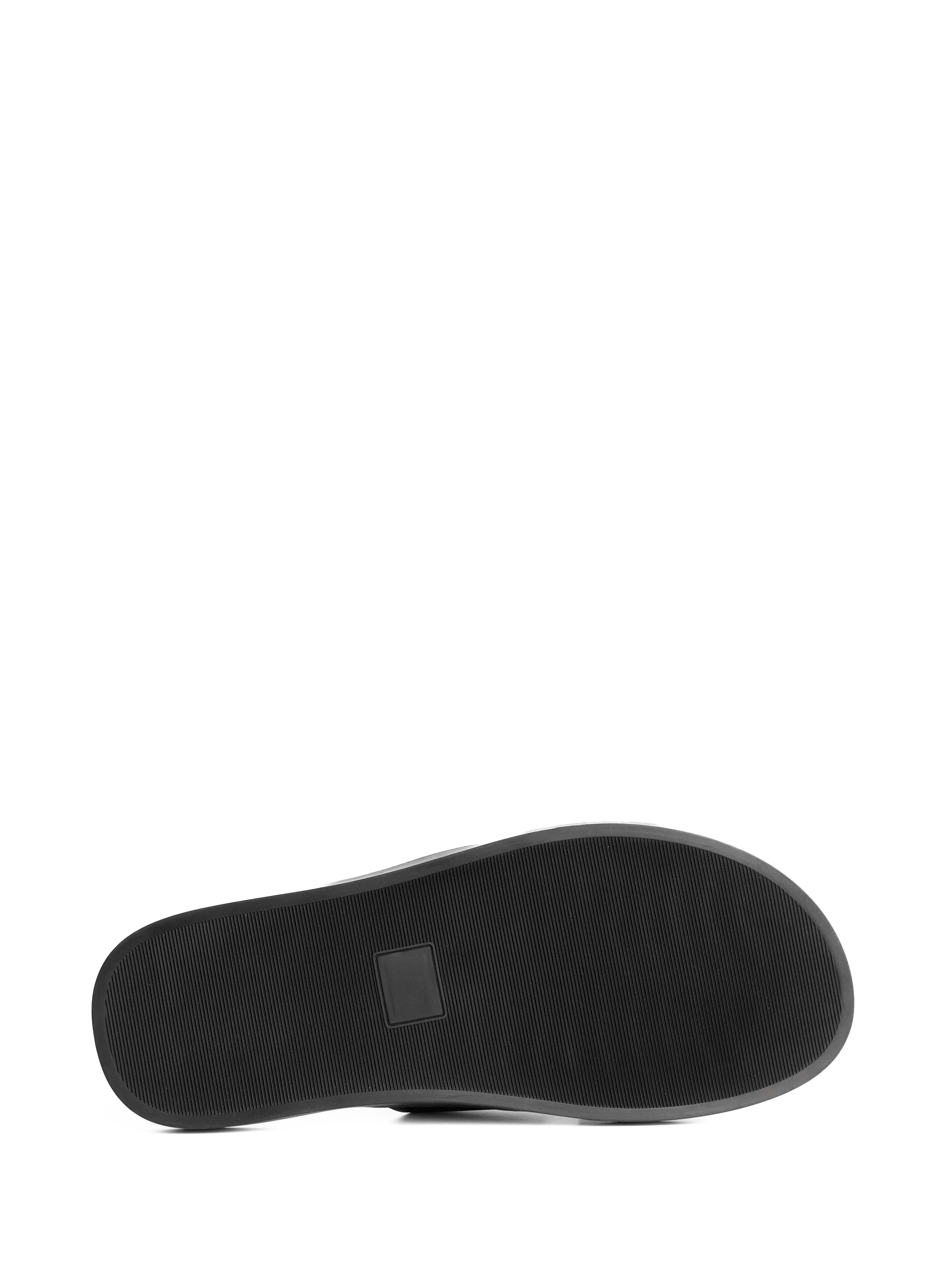 vuong_5_c502aeb983864f878b21b90cab414aaf_master Dép da nam quai ngang R&F SD051